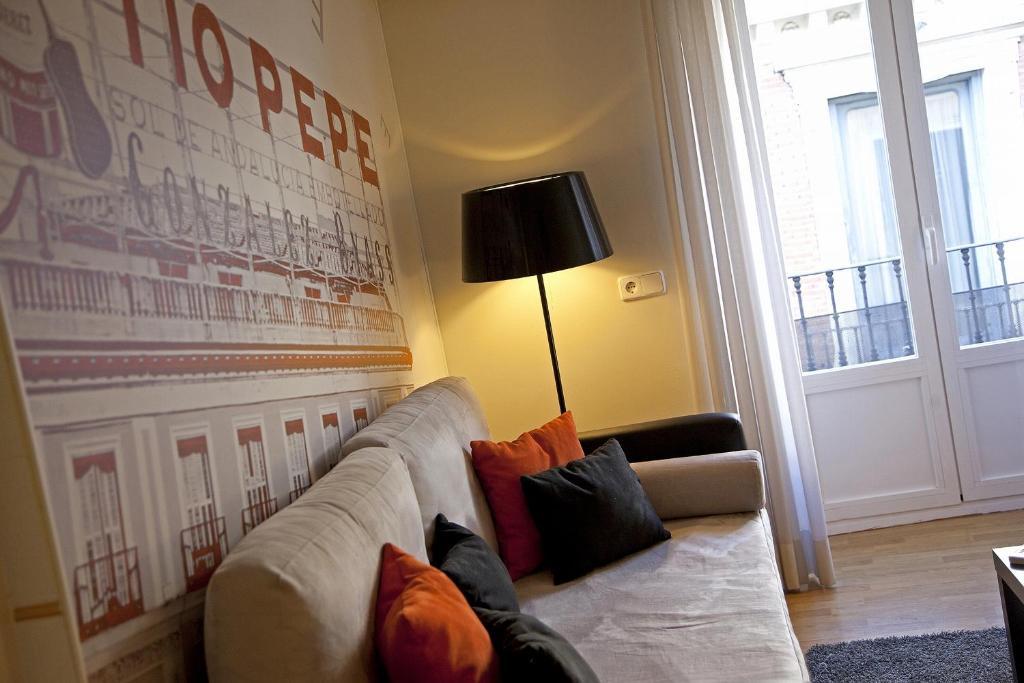 Metropol Rooms Madrid Kamer foto